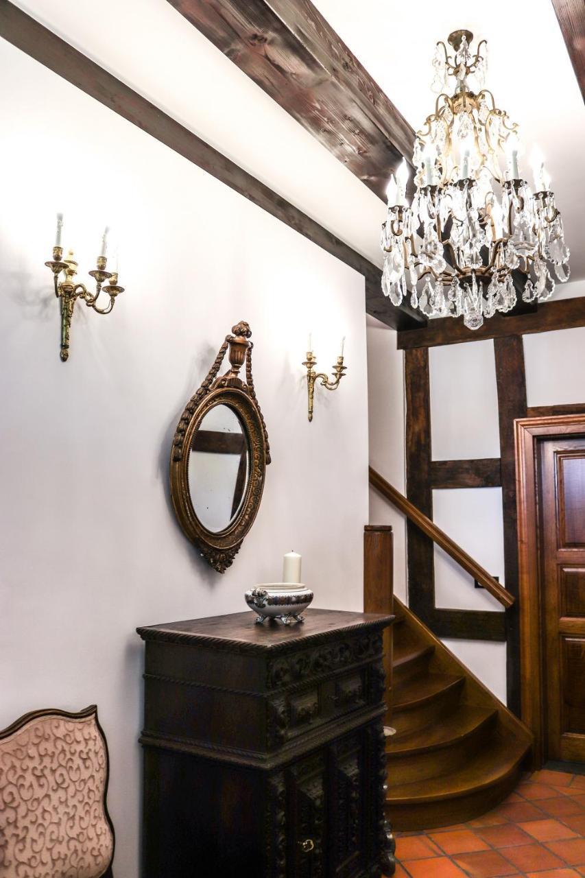 Dwór Gogolewo nad Wartą Ksiaz Wielkopolski Exterior foto